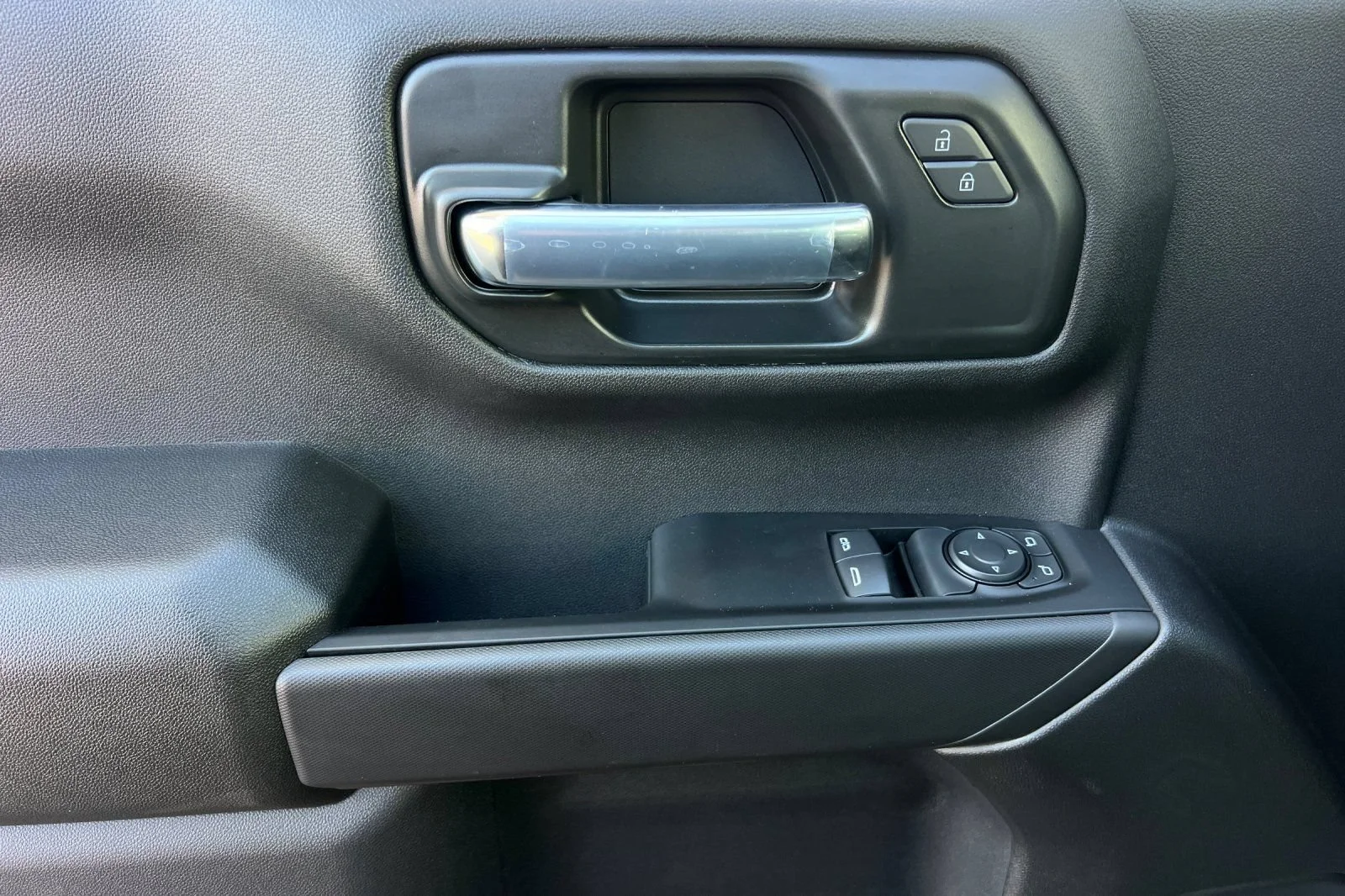 2026 GMC Sierra 1500 Pro - Photo 8