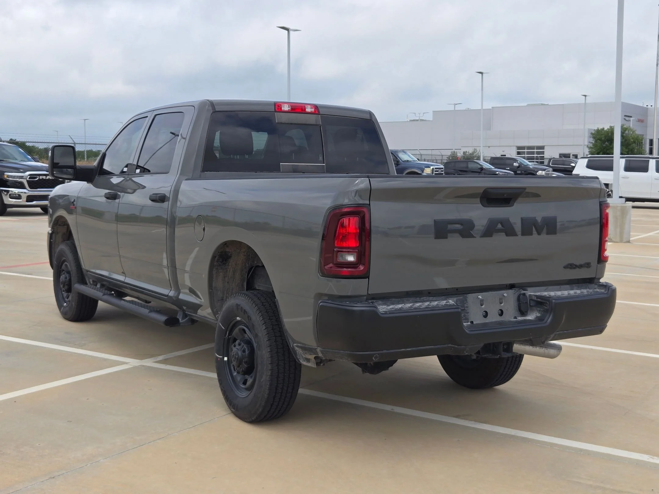 New 2026 Ceramic Gray Clear-Coat Exterior Paint RAM Tradesman image 5