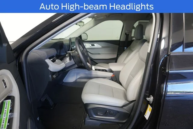 New 2026 Agate Black Metallic Ford Active image 7