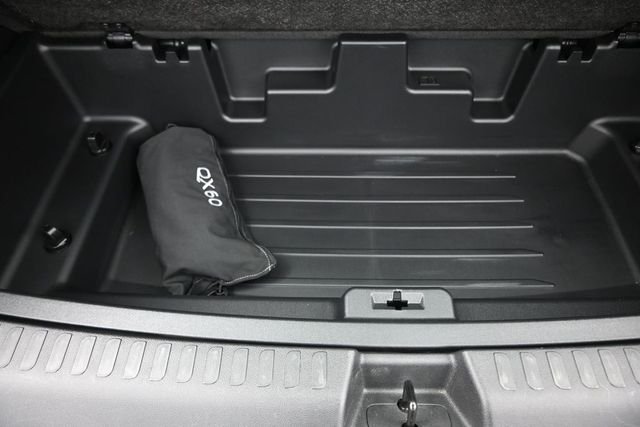 Used 2025 Red Chevrolet RS image 16