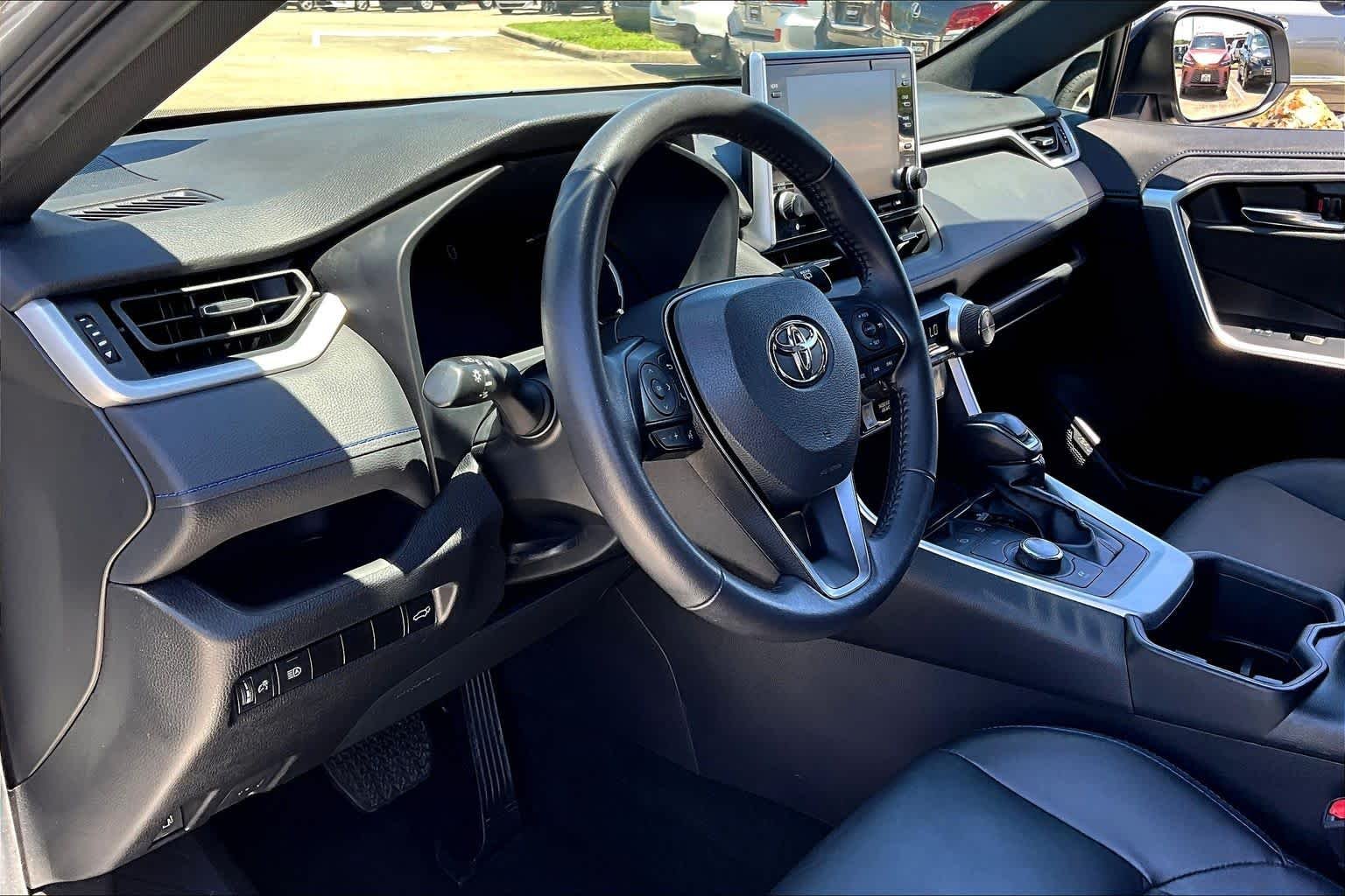 Used 2022 Silver Sky Metallic/Midnight Black Metallic Toyota Hybrid XSE image 16
