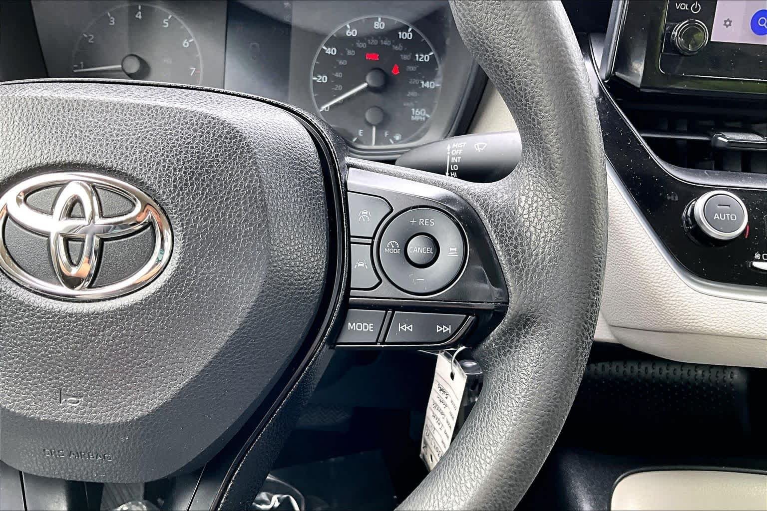 Used 2024 Ice Cap Toyota LE image 23