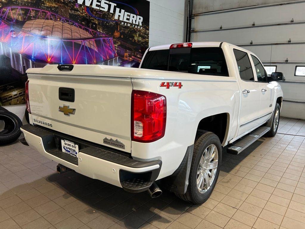 Used 2018 Pearl Chevrolet High Country image 11