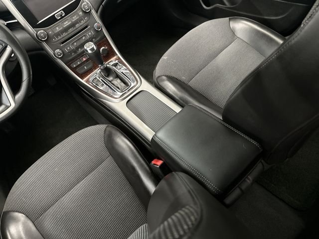 Used 2013 Silver Chevrolet LT image 24