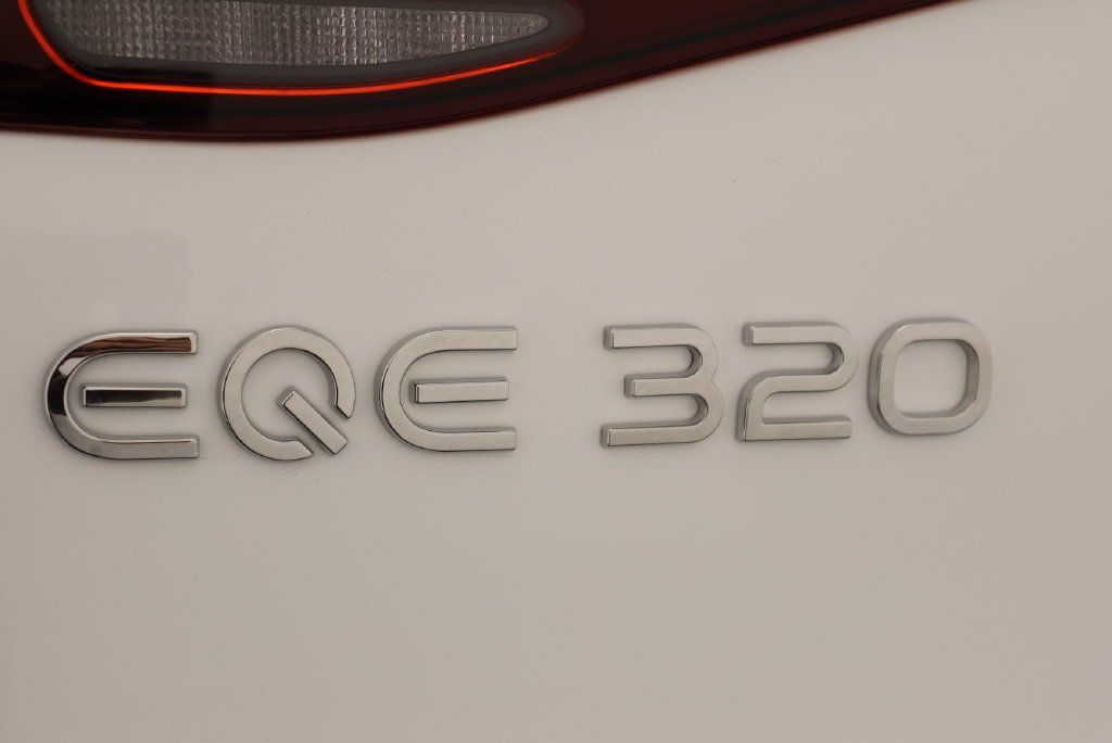 New 2027  Mercedes-Benz 320 SUV image 10