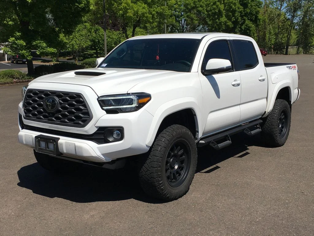 2021 Toyota Tacoma TRD Sport Double Cab 4WD V6 M/T SB's photo