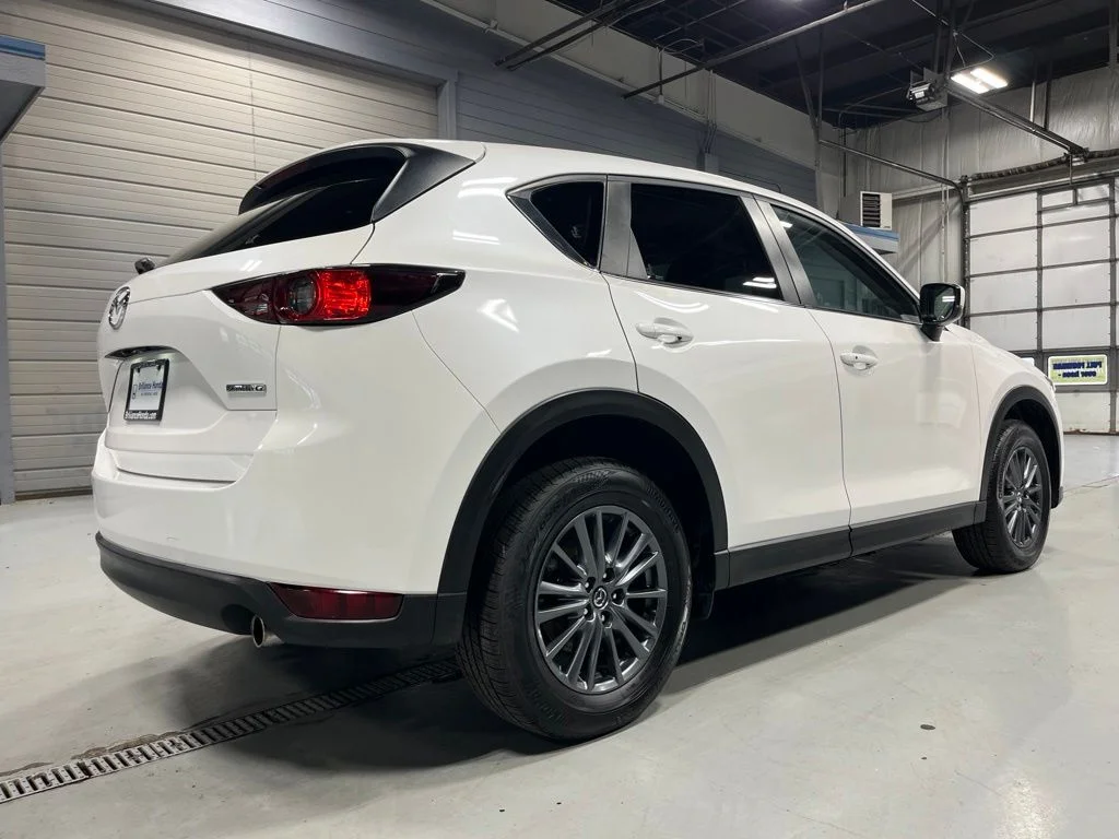 Used 2021 Snowflake White Pearl Mazda Touring image 7
