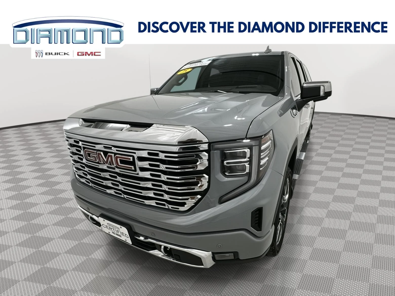 Used 2025 Thunderstorm Gray GMC Denali image 1
