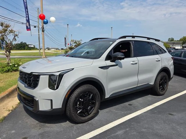 Used 2025 Gray Kia X-Pro SX Prestige image 3
