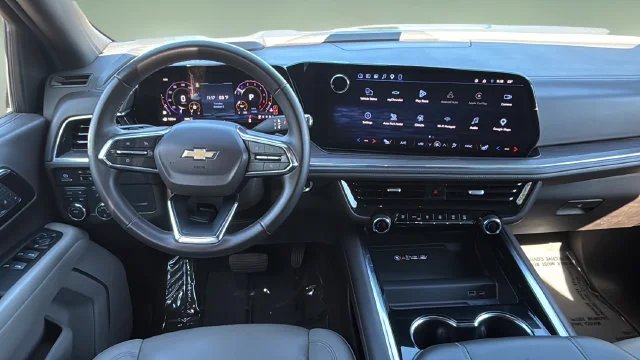 Used 2025 Black Chevrolet LT image 12