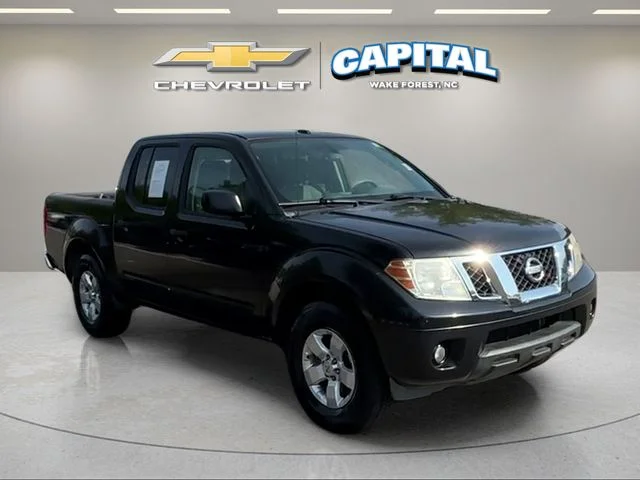 Used 2013 Black Nissan SV image 7
