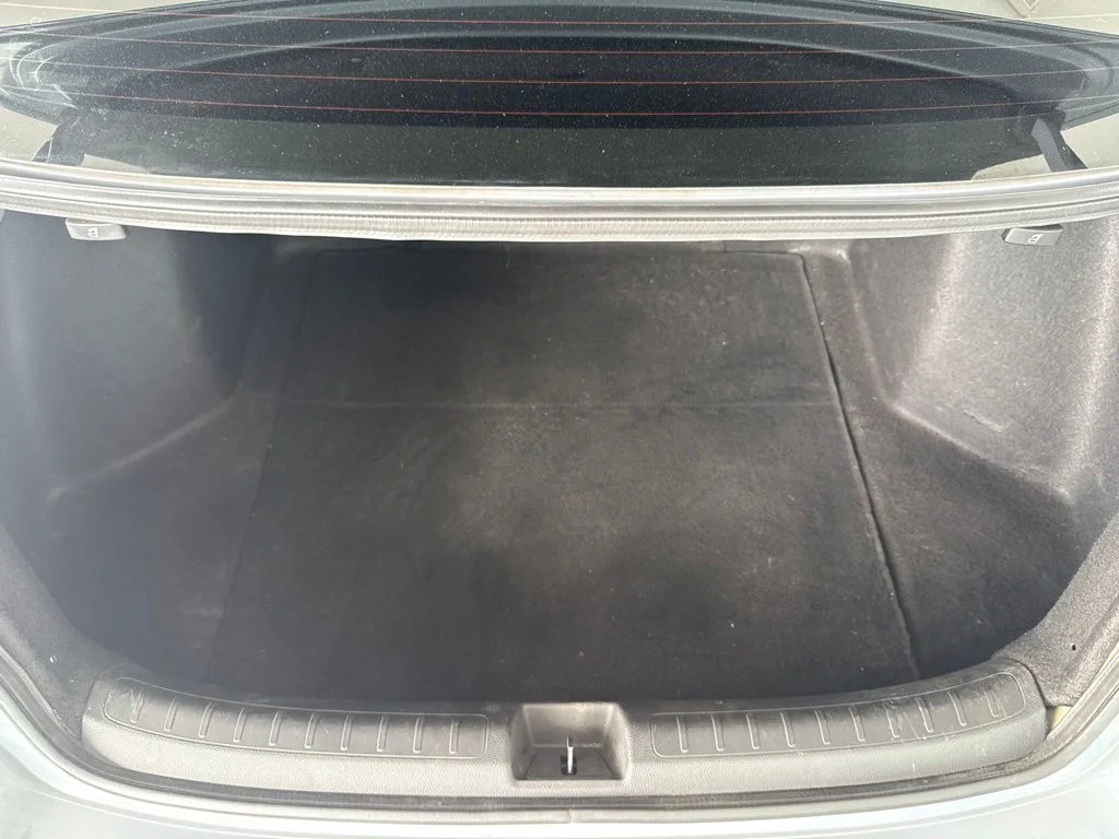 Used 2024 Gray Honda Base image 35