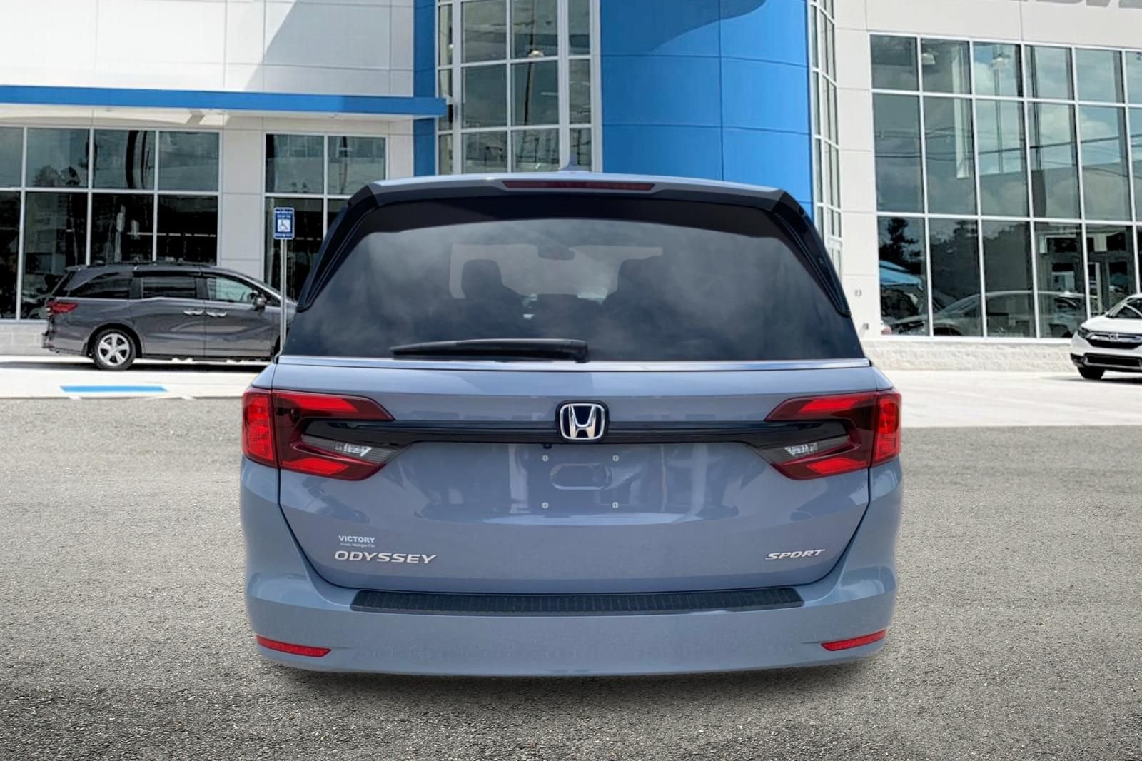 Certified Used 2023 Gray Honda Sport image 4