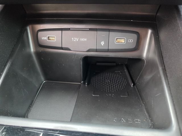 Used 2023 White Hyundai SEL image 28