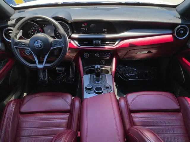 Used 2019 White Alfa Romeo Ti Sport image 15