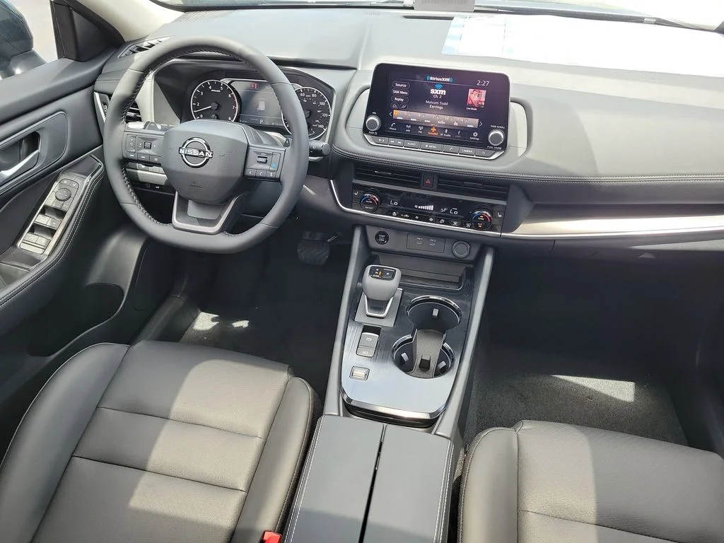New 2026 Gray Nissan Dark Armor image 15