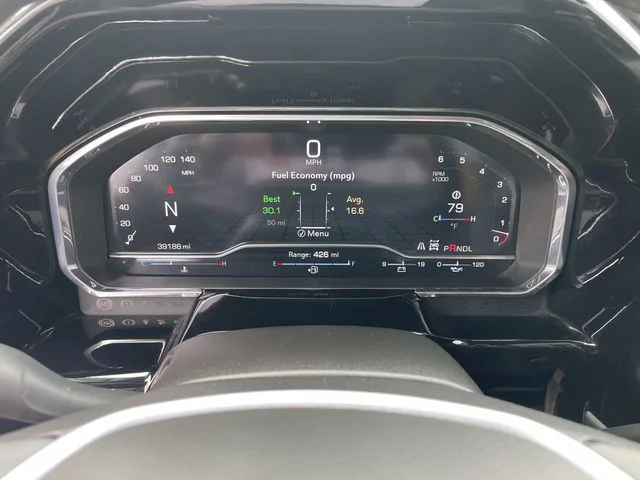Used 2025 Silver GMC SLT image 34