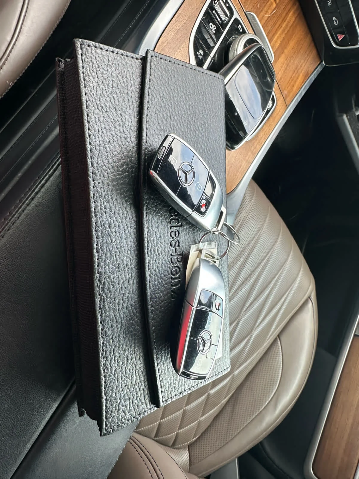 Used 2022 MANUFAKTUR Platinum Magno Mercedes-Benz G 550 image 27