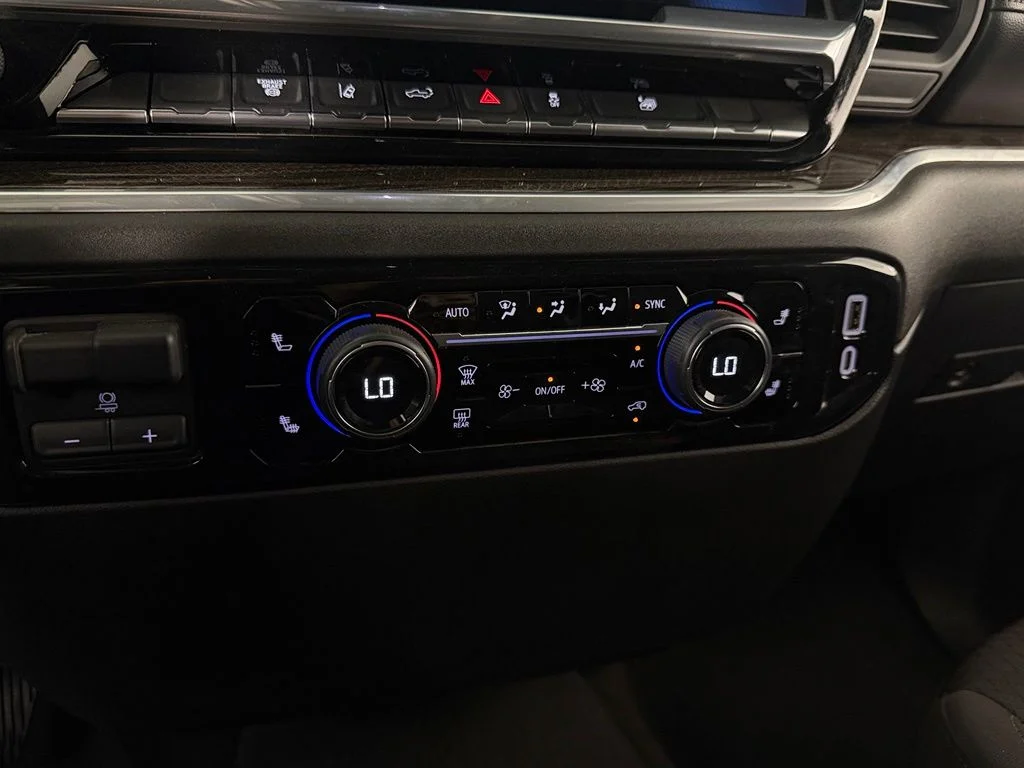 2025 Chevrolet Silverado 2500HD LT - Photo 19
