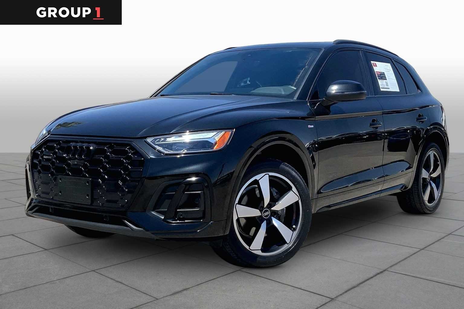 2023 Audi Q5 S line Premium Plus