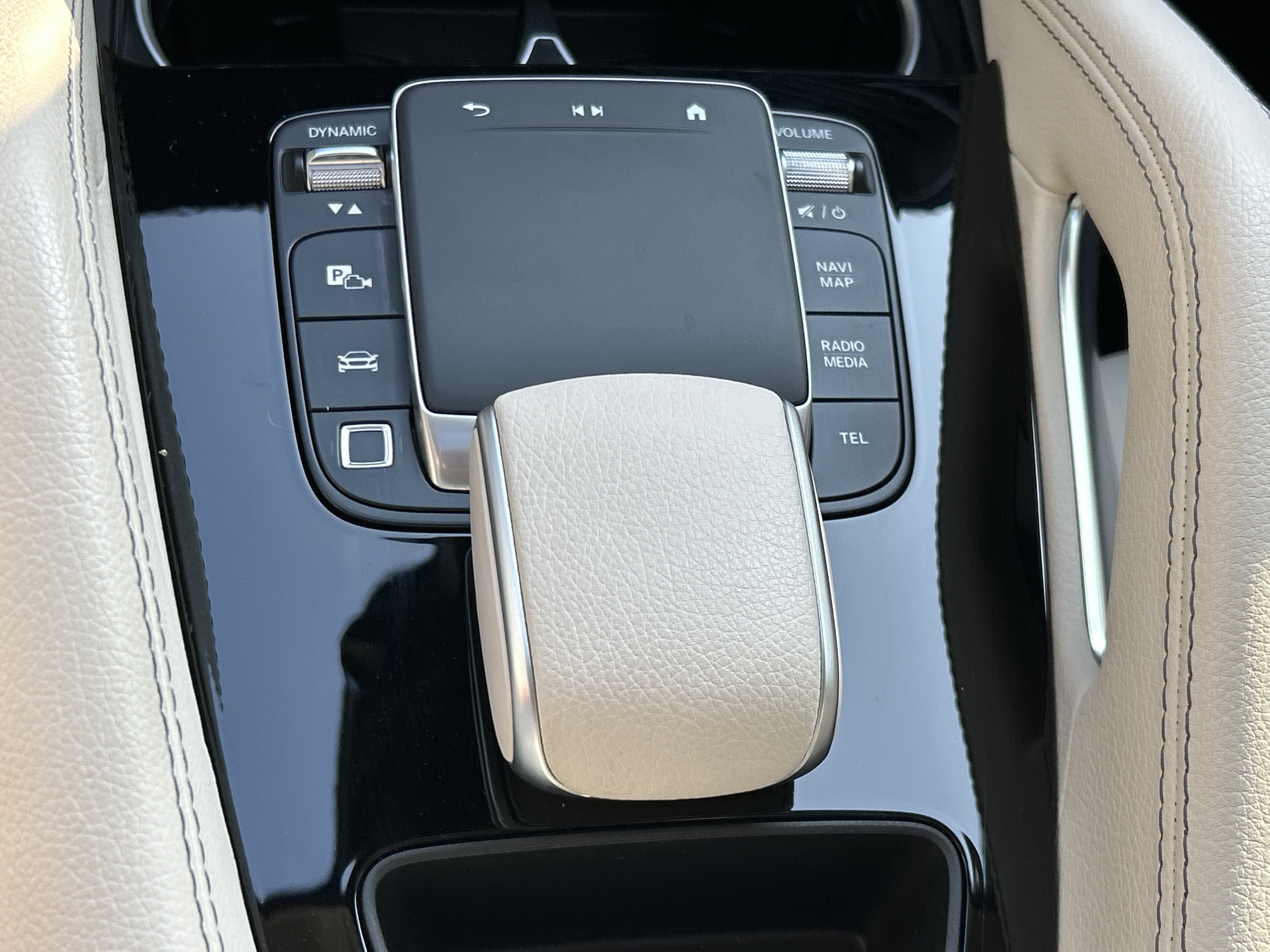 Certified Used 2025 Black Mercedes-Benz GLE 350 SUV image 35