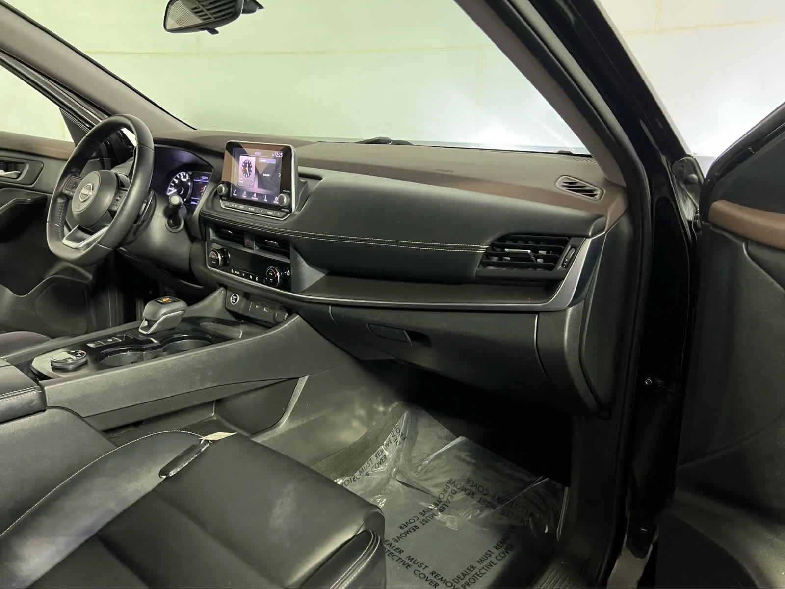 Certified Used 2023 Super Black Nissan SV image 31