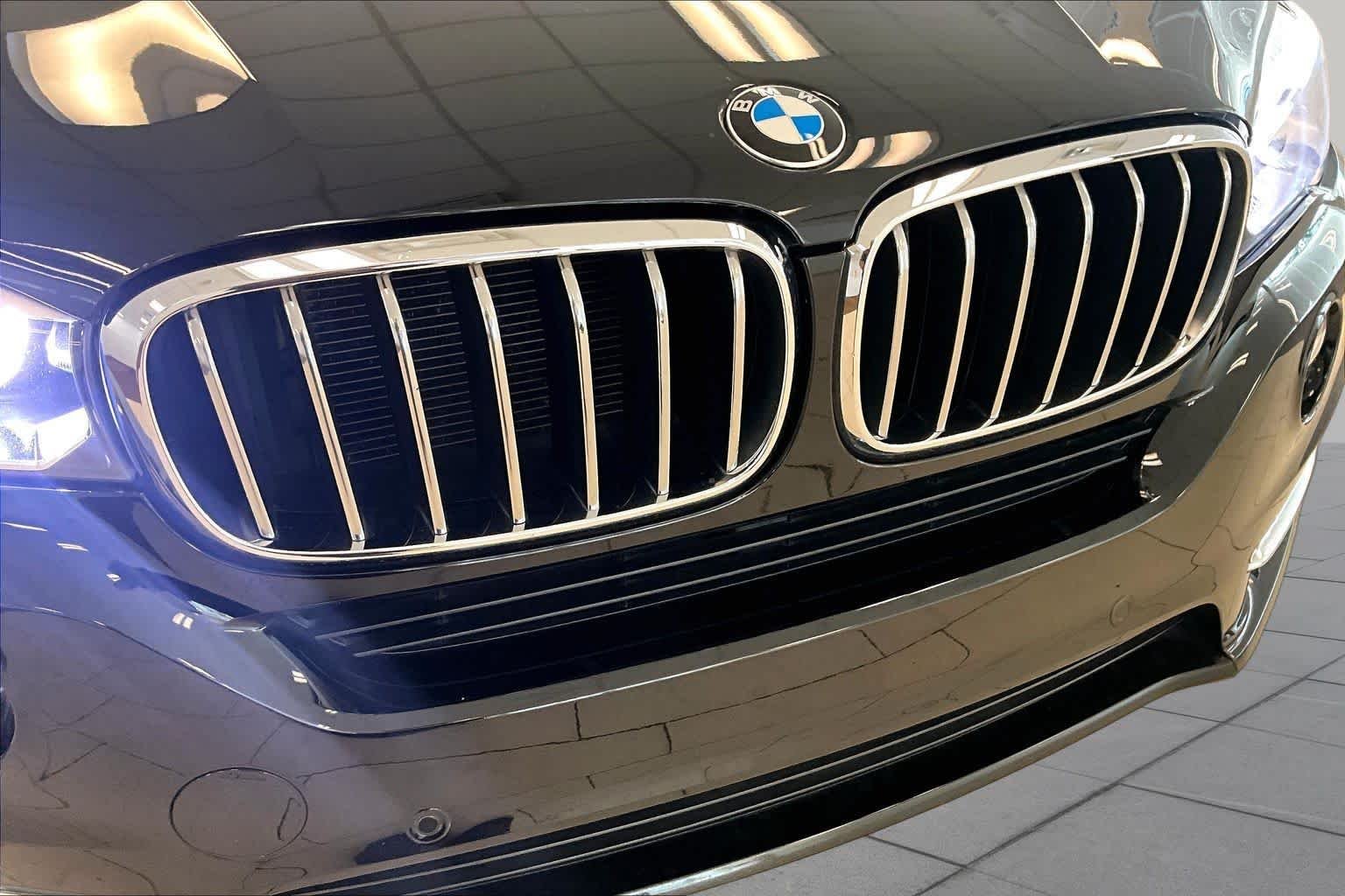 Used 2017 Jet Black BMW sDrive35i image 27