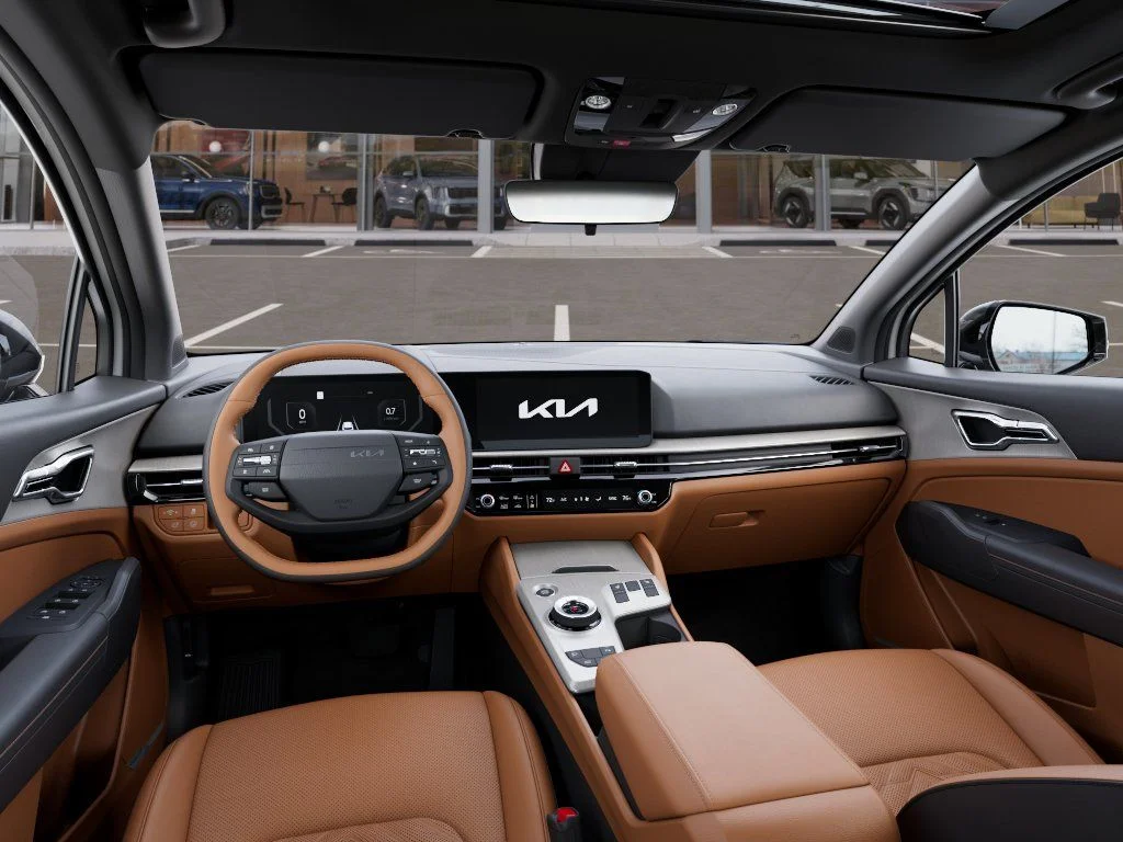 New 2027 Snow White Pearl Kia X-Line image 14