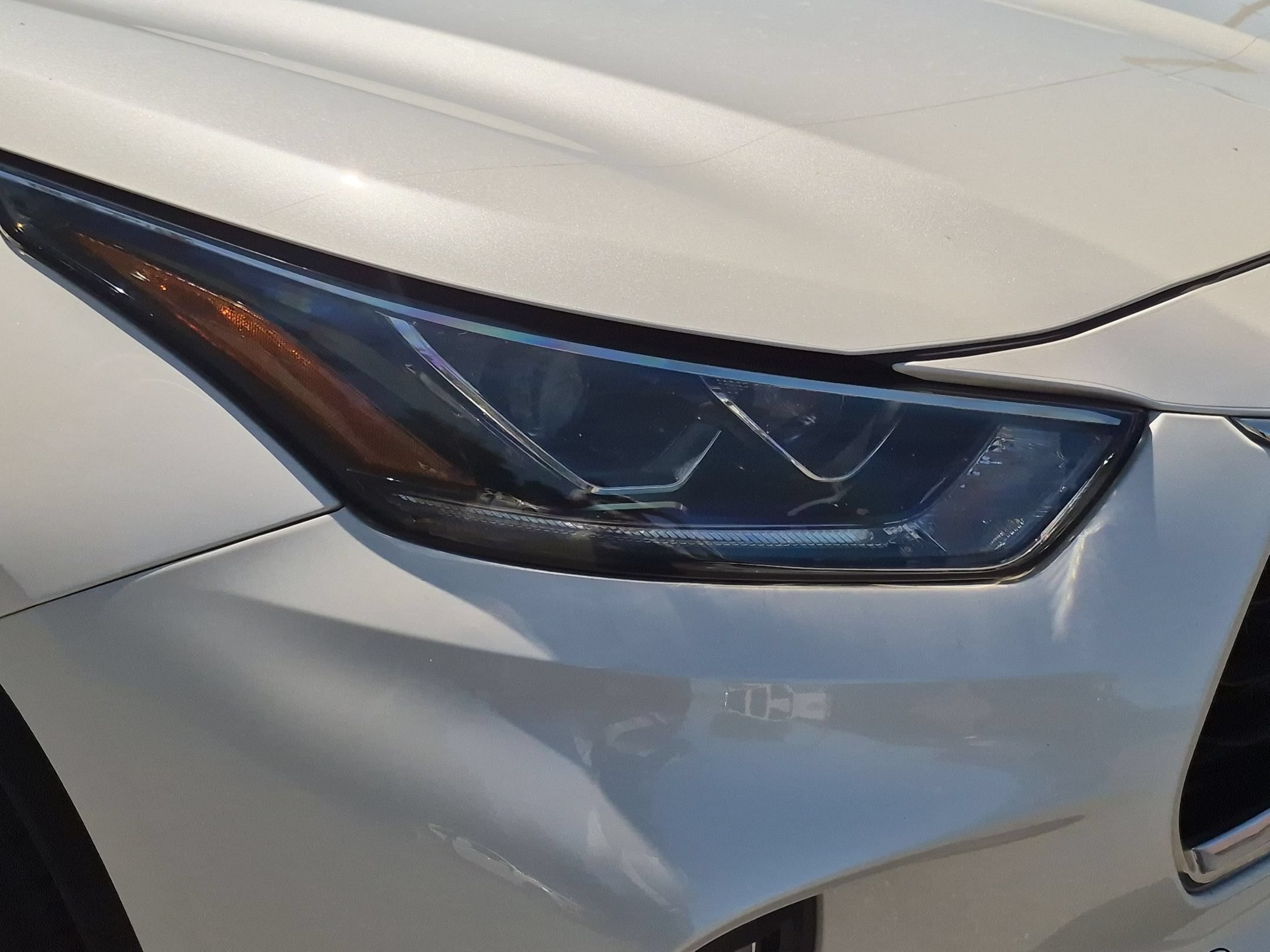 Used 2021 Blizzard Pearl Toyota Hybrid Platinum image 10