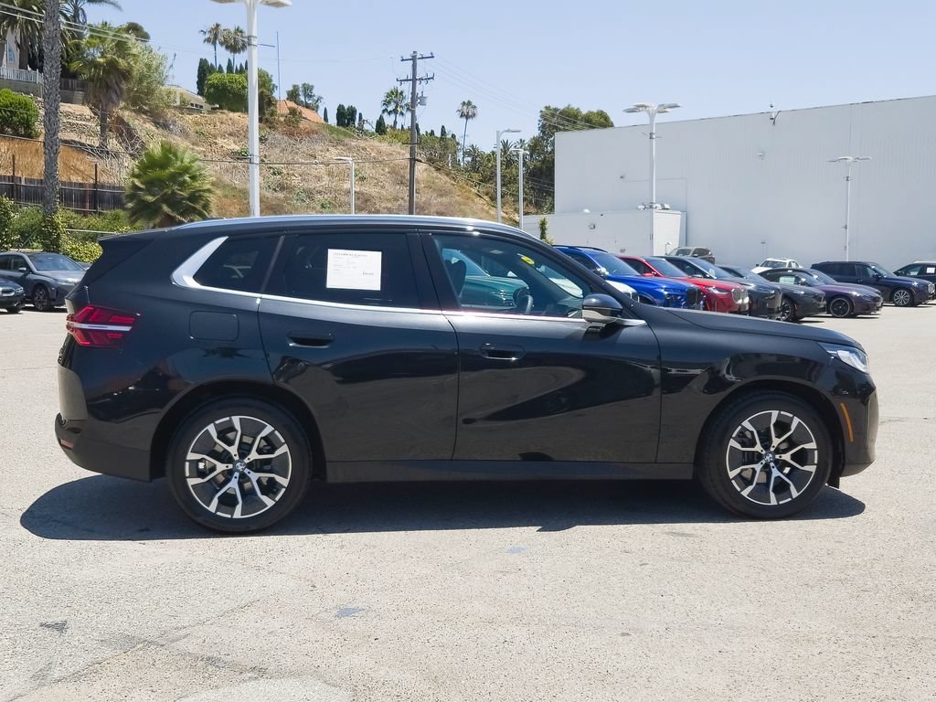 Used 2026 Black Sapphire Metallic BMW 30 xDrive image 4
