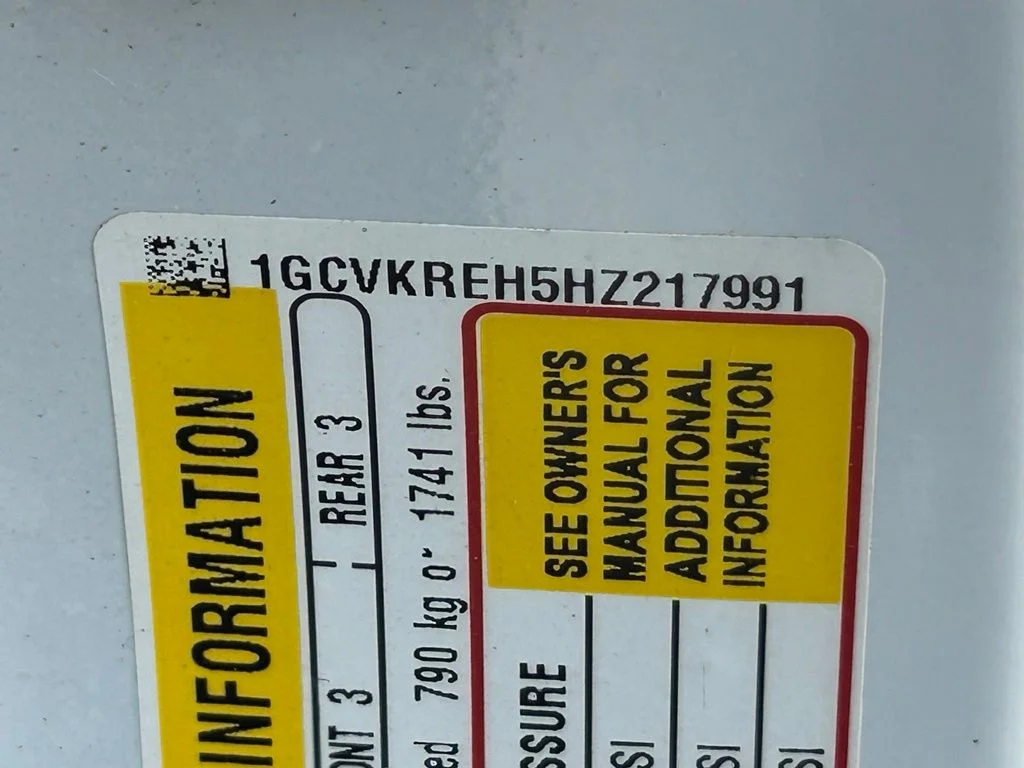 Certified Used 2017 Summit White Chevrolet LT image 42