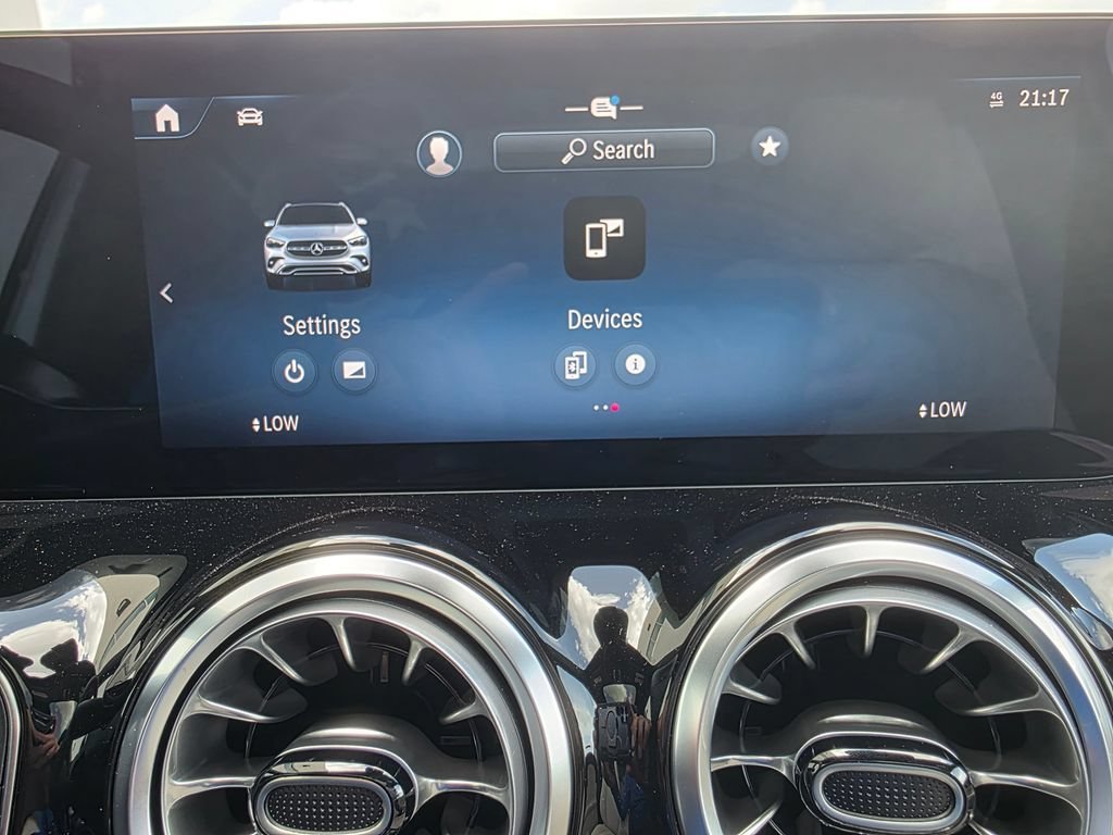 New 2026 Polar White Mercedes-Benz GLA 250 image 55