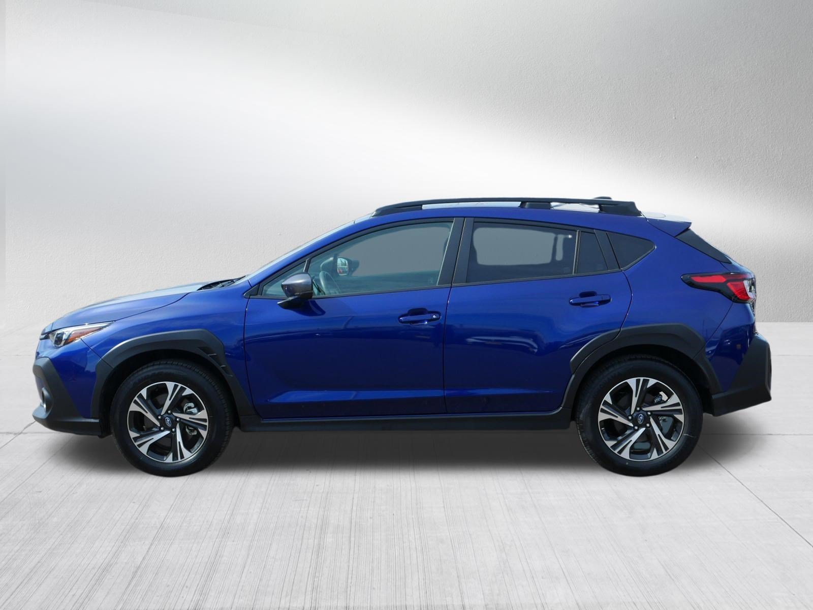 Certified Used 2025 Sapphire Blue Pearl Subaru Premium image 4