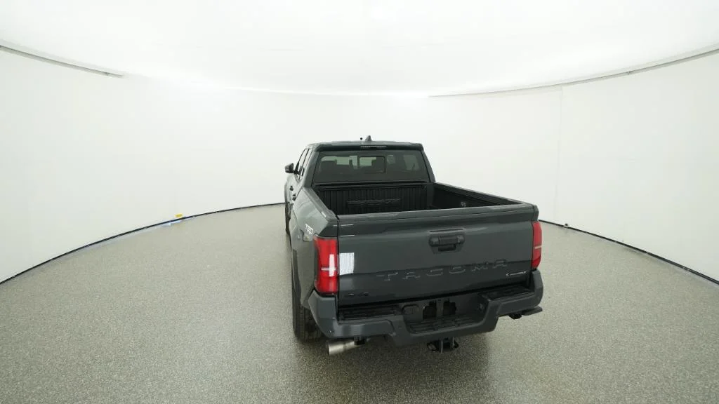 2026 Toyota Tacoma TRD Sport - Photo 18