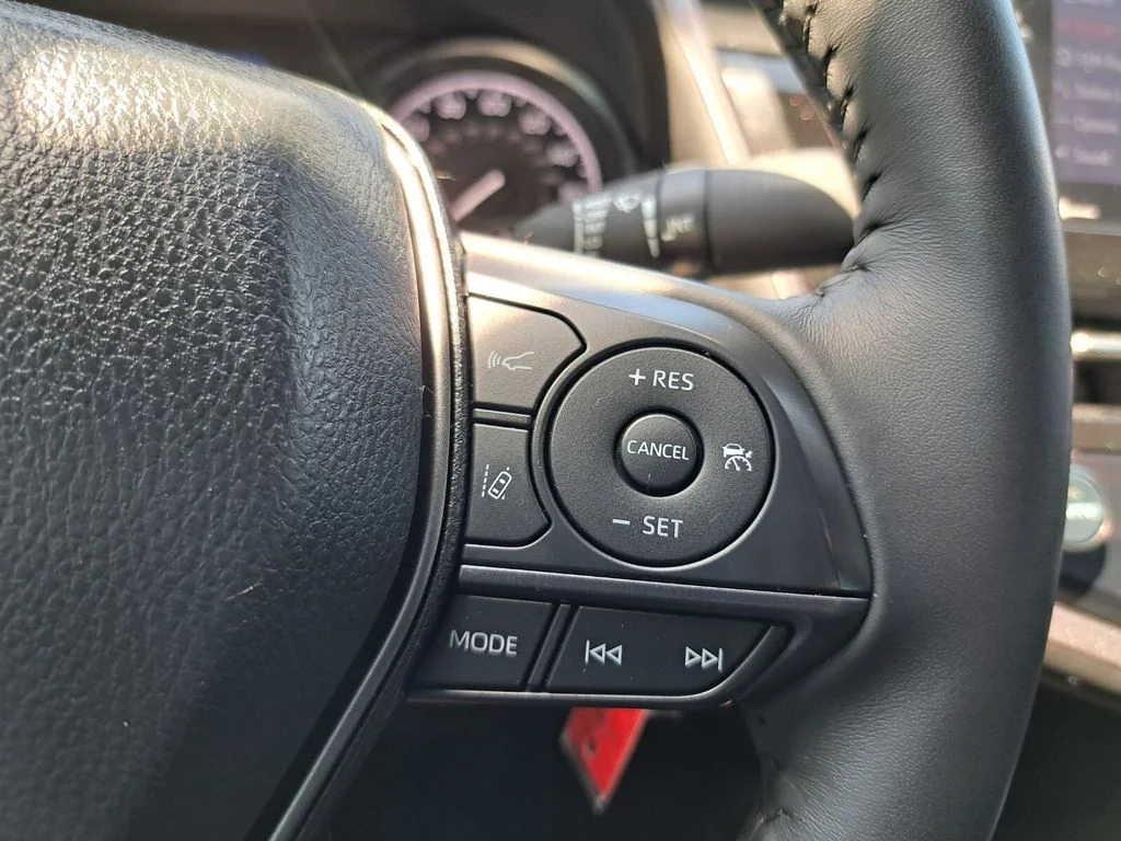 2024 Toyota Camry SE - Photo 13