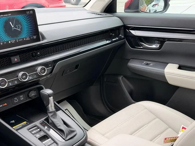 Used 2024 Red Honda EX-L image 11