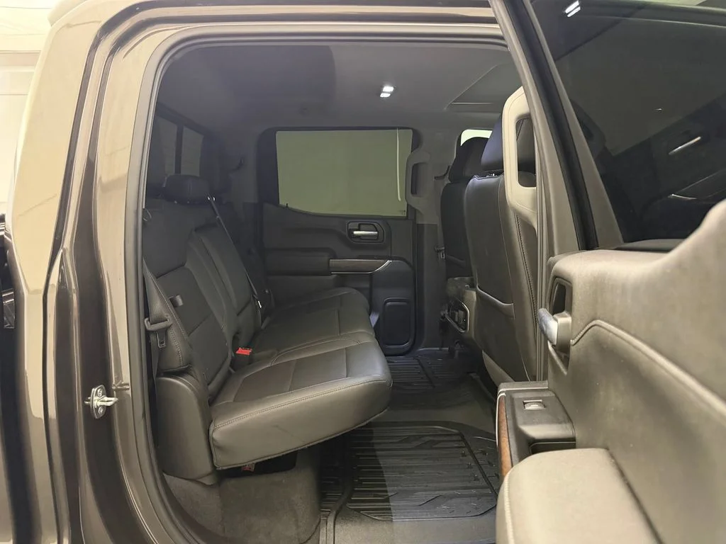 Used 2019 Smokey Quartz Metallic GMC SLT image 29