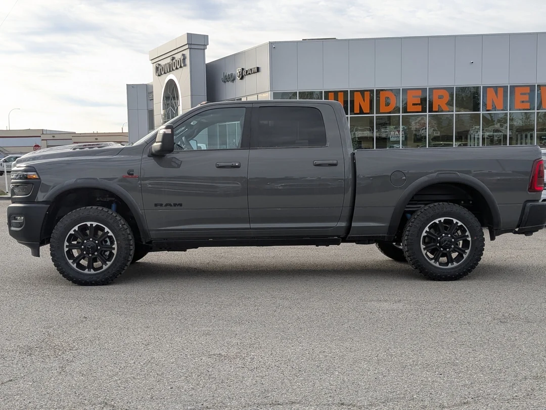 New 2026 Grey RAM Rebel - - 6.7L HO Diesel - Level 2 Pkg w/ 14.4 Screen - Rear Auto-Level Air Susp & More! image 5