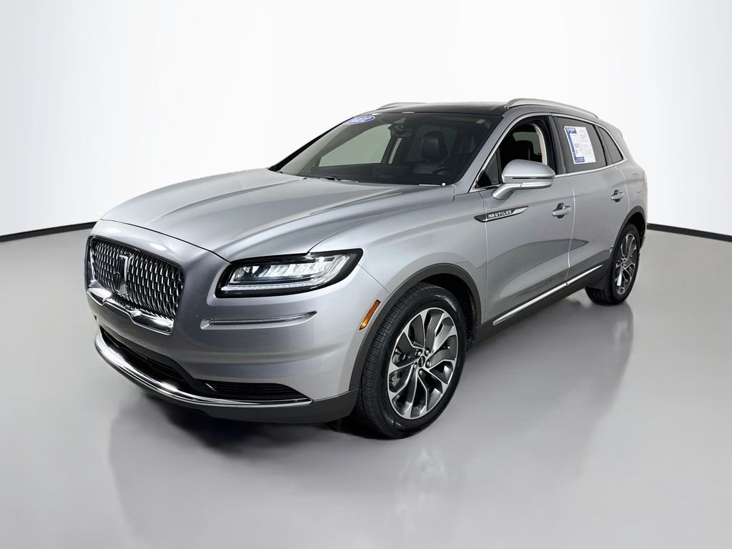 Used 2022 Silver Radiance Metallic Clearcoat Lincoln Reserve image 8