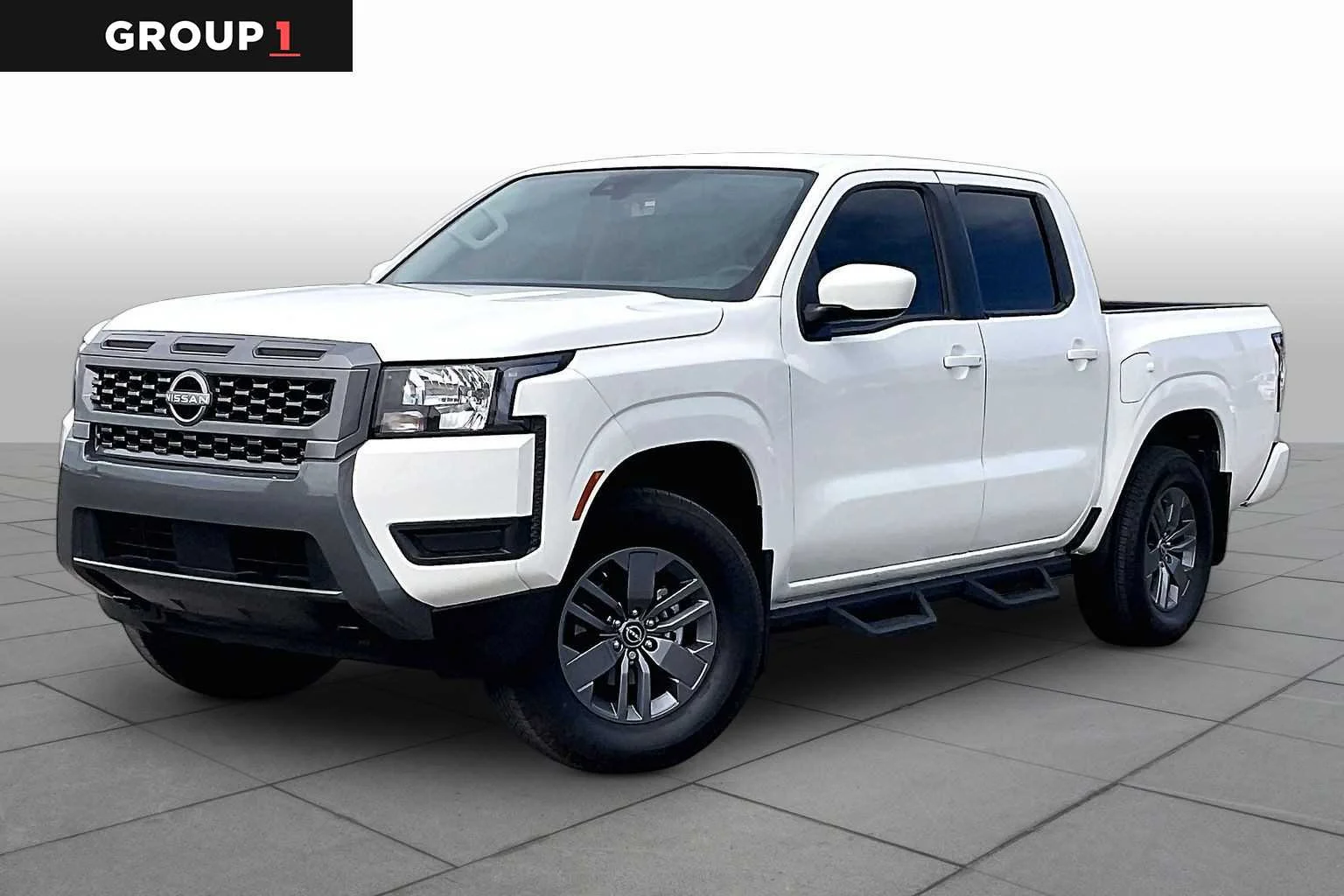 2025 Nissan Frontier SV Crew Cab 4X4 SWB's photo