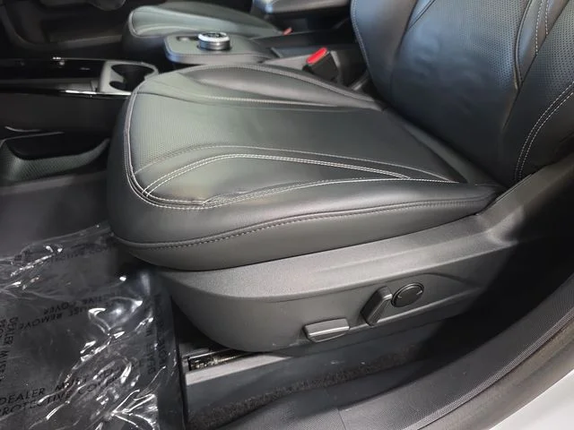 Used 2023 Space White Metallic Ford Premium image 26