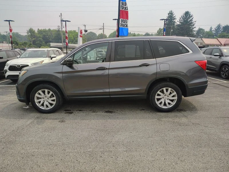 Used 2019  Honda LX image 8