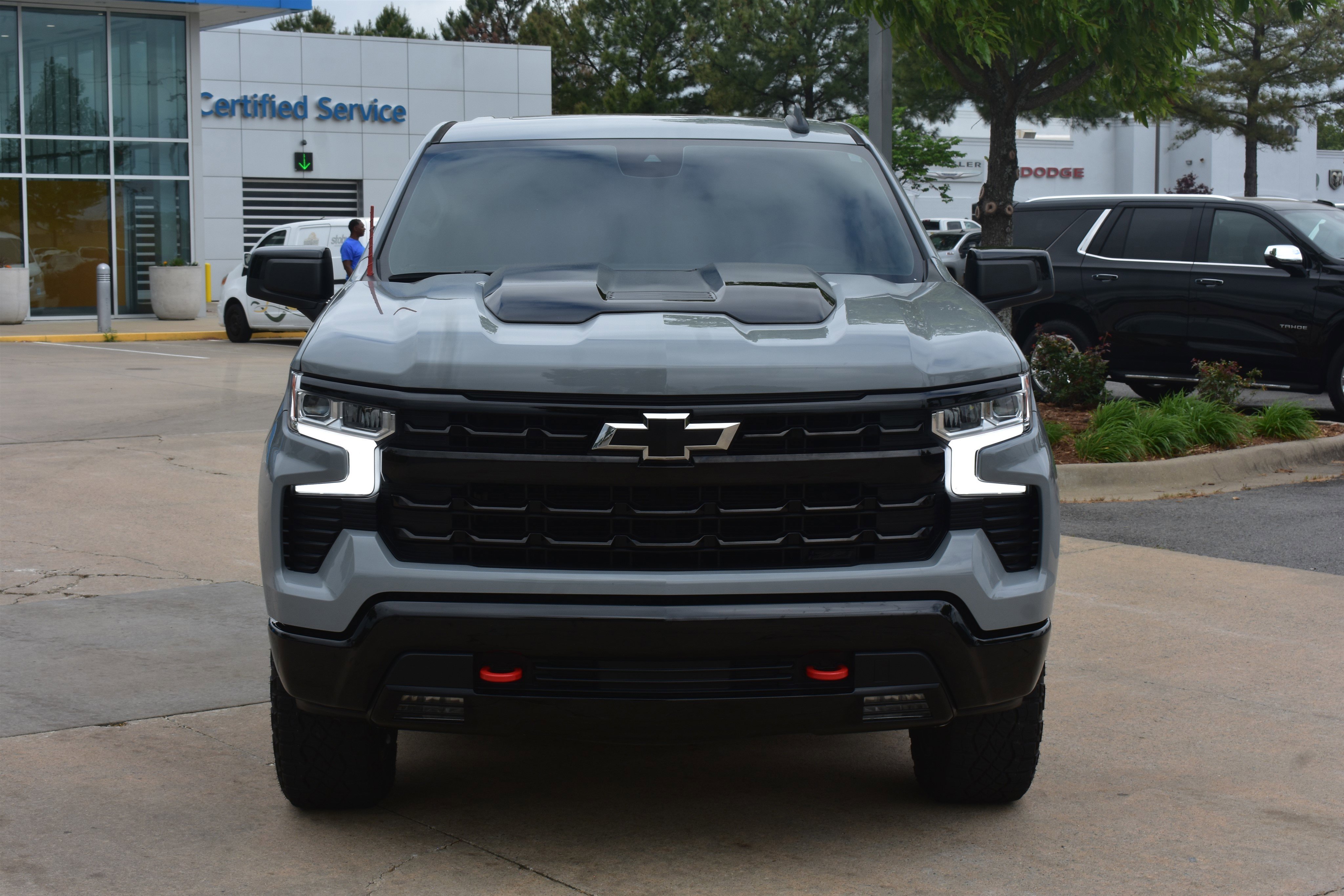 Used 2024 Chevrolet Silverado 1500 LT Trail Boss with VIN 3GCUDFED6RG151650 for sale in Little Rock