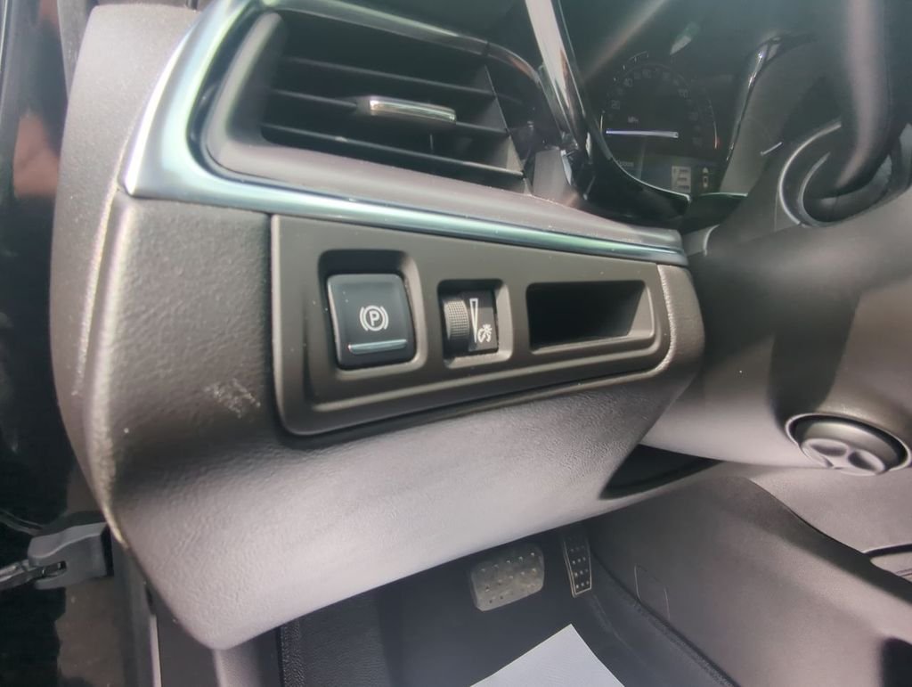 Used 2017 Black Cadillac Luxury image 14