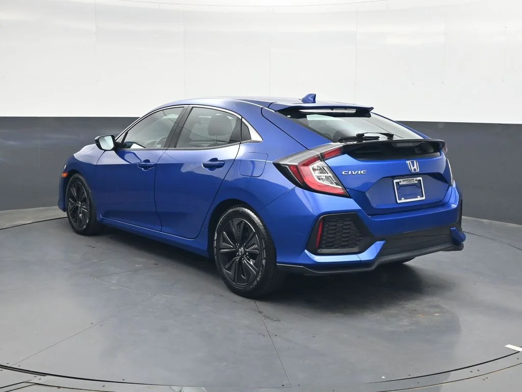 Used 2019  Honda EX image 6