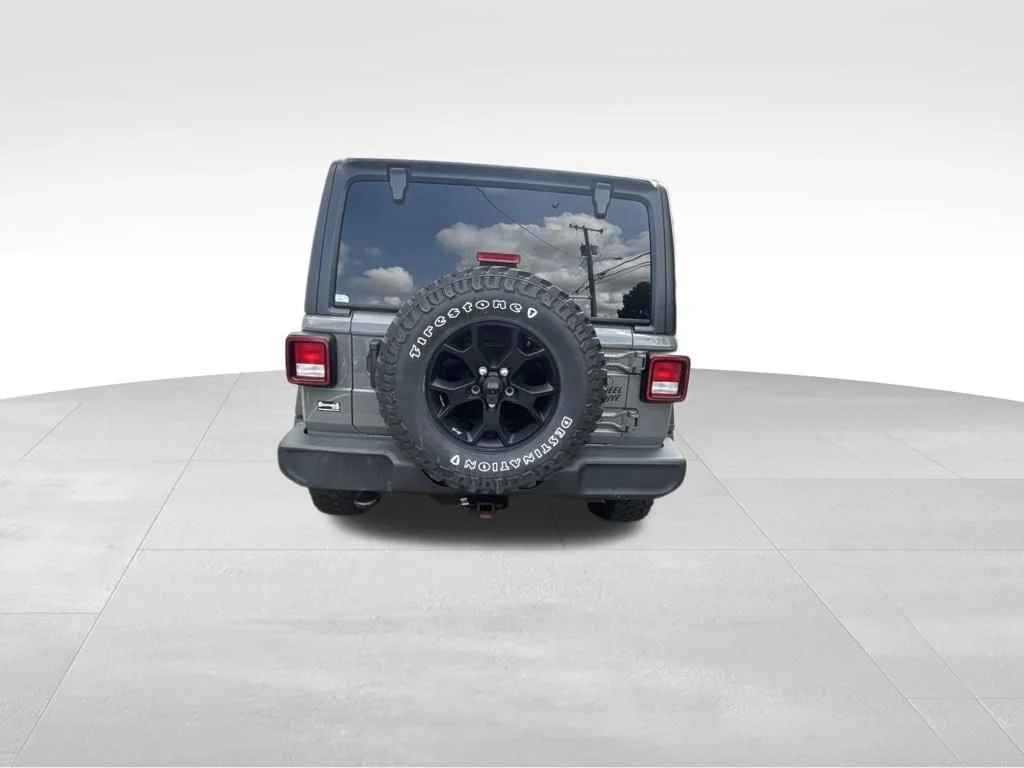 Used 2022 Gray Jeep Unlimited Willys image 5