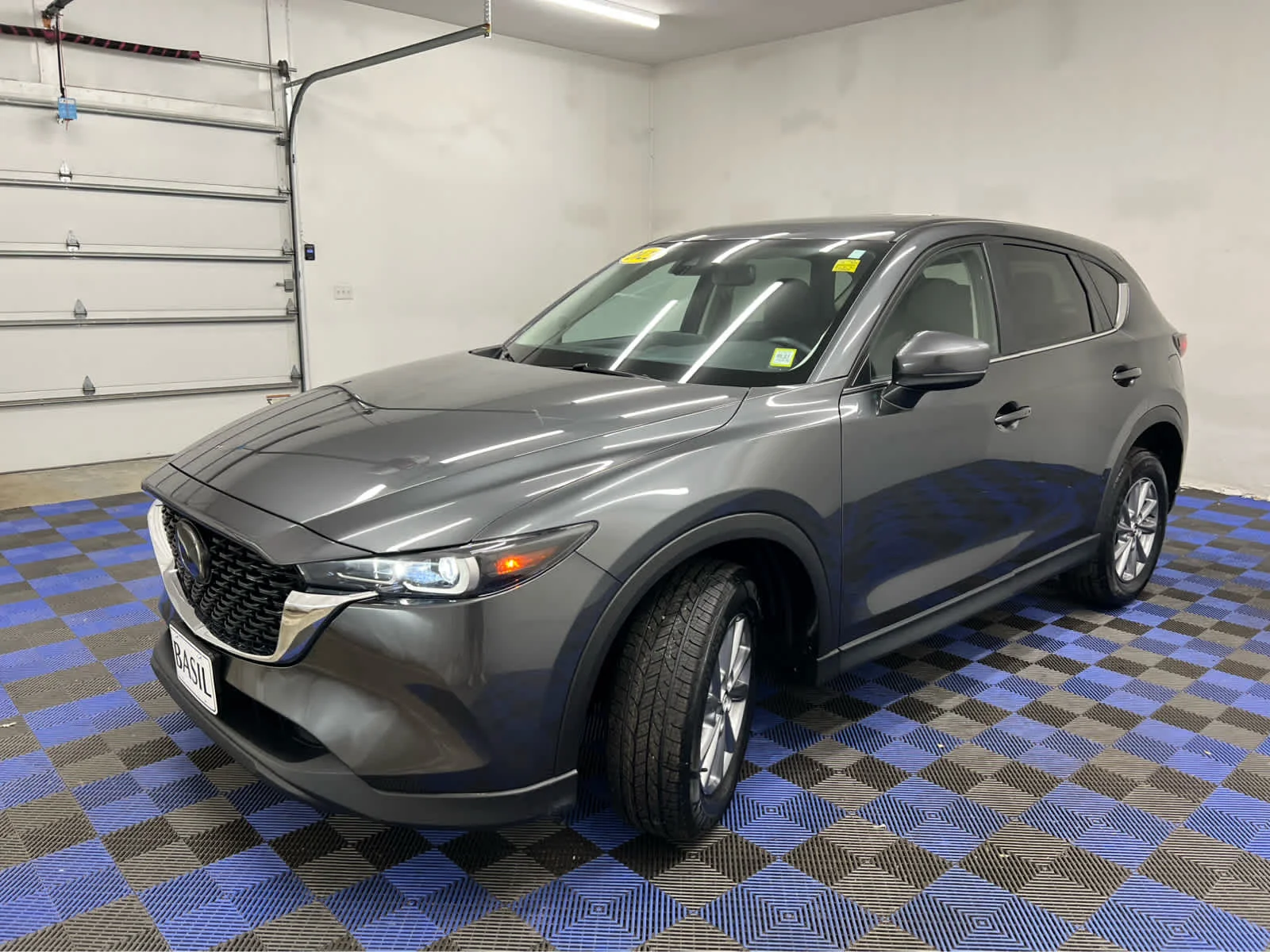 Retroshift CX2 グレー Pre-Owned 2022 Mazda CX-5 2.5 S Preferred Package in Depew
