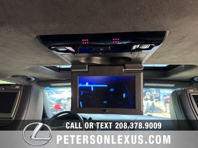 Used 2018  Cadillac Platinum Edition image 18