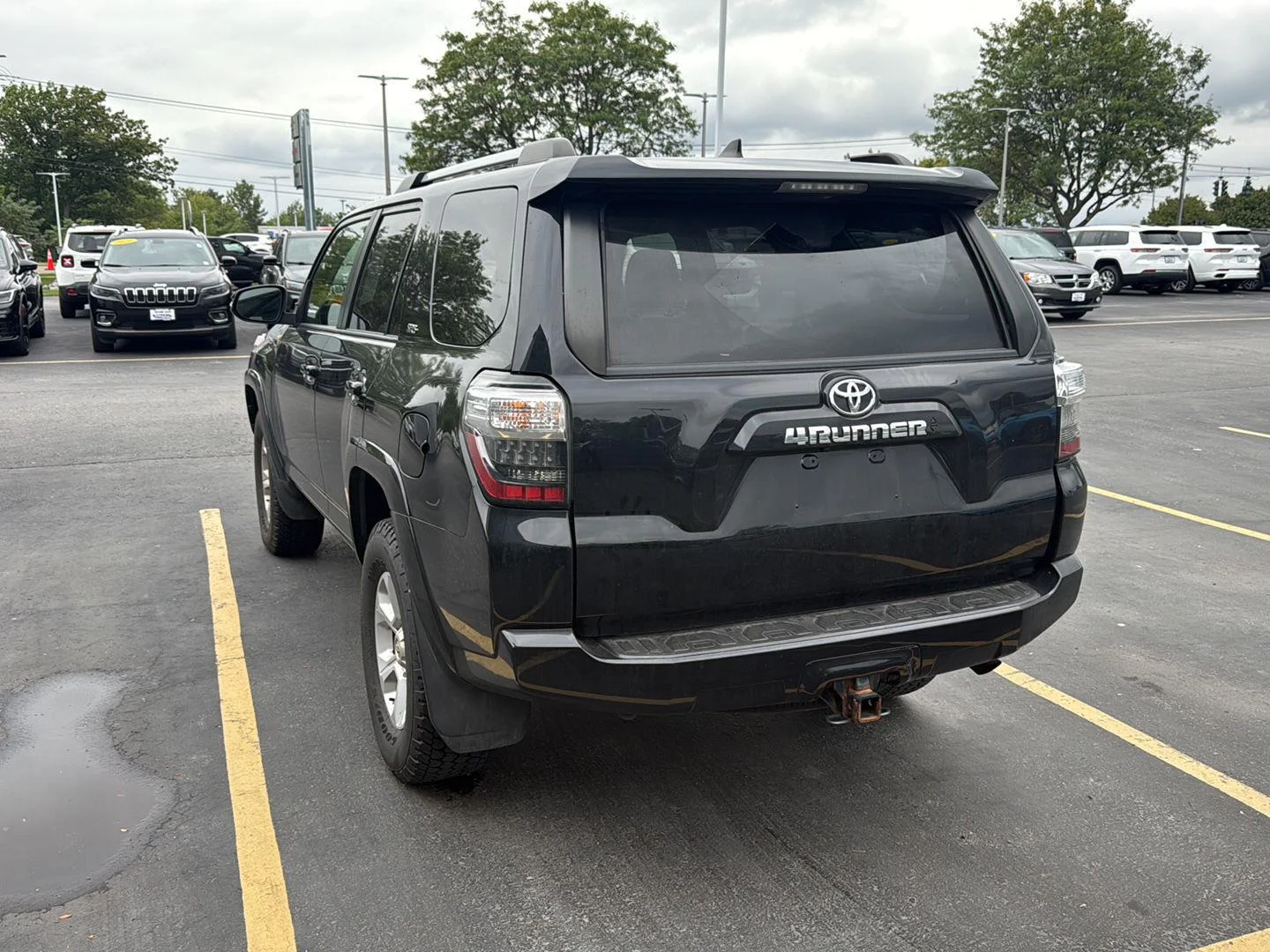 Used 2022 Midnight Black Metallic Toyota SR5 Premium image 6