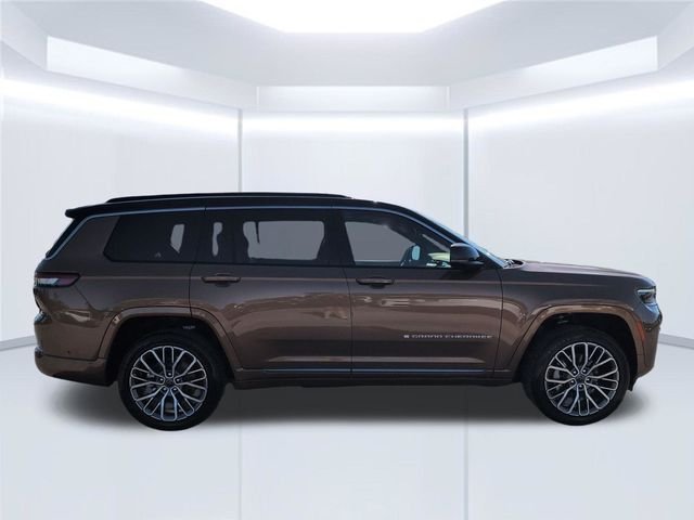 New 2027 Copper Shino Metallic Clearcoat Jeep Summit image 7